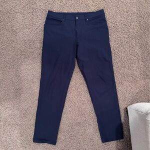 Lululemon ABC pants 32 waist no tags gently worn